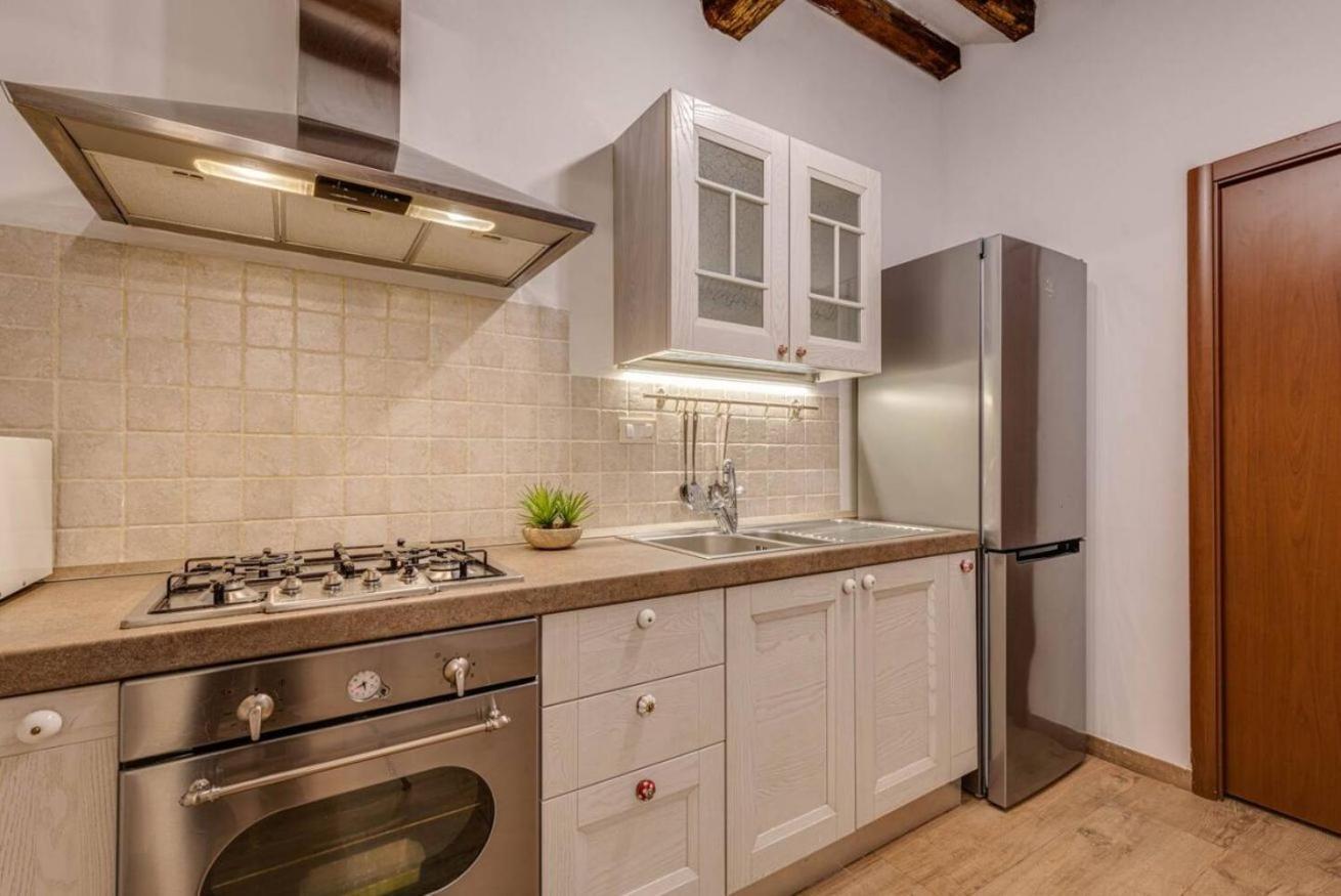 Laurel Apartment By Mmega Флоренция Экстерьер фото